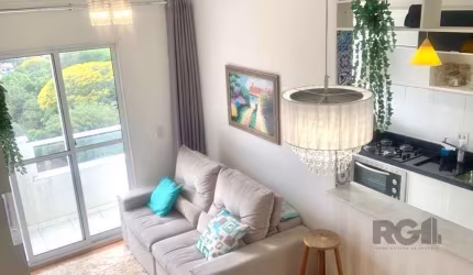 Apartamento 2 dormitórios à venda Teresópolis Porto Alegre/RS