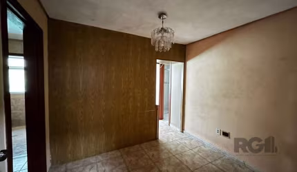 APARTAMENTO JK COM 1 QUARTO E GARAGEM COBERTA NO BAIRRO CAMAQUA PRÓXIMO À OTTO N