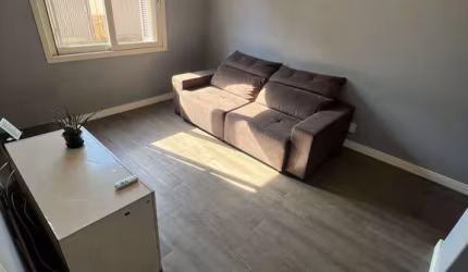 Apartamento com 03 quartos no Bairro Santa Tereza em Porto Alegre.