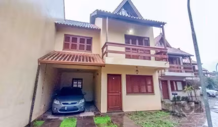 Casa Condominio no bairro Guarujá de 3 dormitórios 1 vaga DESOCUPADA