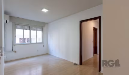 Apartamento | 2 quartos | 65,00m2 | 1 vaga | Bairro Menino Deus