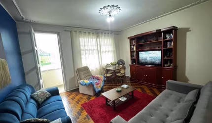 Apartamento amplo de 2 dormitórios na Cidade Baixa - Porto Alegre