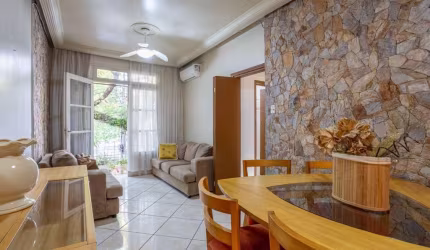 Apartamento com 2 dormitórios no Bairro Menino Deus
