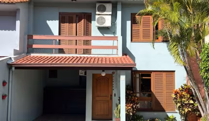 Sobrado em condominio ha 5 mim do Bourbom Ipiranga