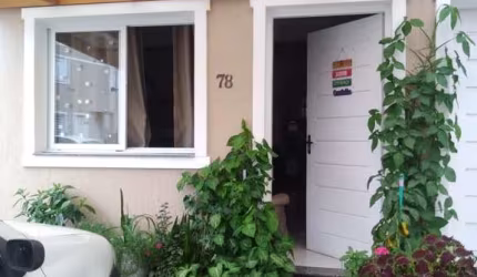 Casa em Condomínio 2 dormitórios à venda Restinga Porto Alegre/RS