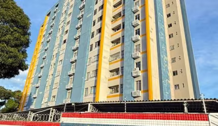 Apartamento com 3 quartos à venda na Avenida General Osório de Paiva, 857, Parangaba, Fortaleza por R$ 240.000