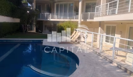 Vendo Belíssima Casa de Altíssimo Padrão  Em Alphaville - Residencial 1