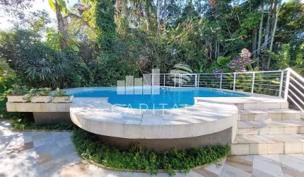Casa de Alto Padrão a Venda Na Riviera de São Lourenço.