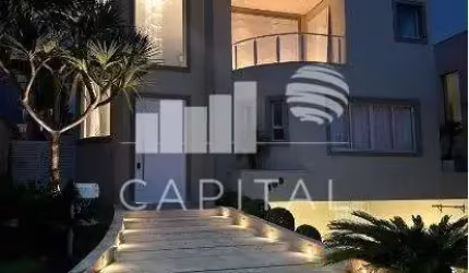 Casa de Alto Padrão Para Venda Mobiliada Em Alphaville