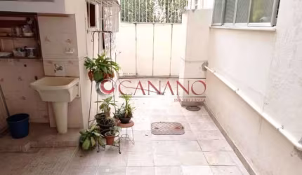Apartamento com 2 quartos à venda na Rua Ferreira Leite, Abolição, Rio de Janeiro, 65 m2 por R$ 180.000
