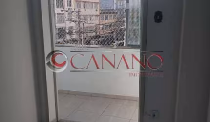 Apartamento com 2 quartos à venda na Rua Aquidabã, Méier, Rio de Janeiro, 75 m2 por R$ 210.000