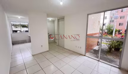 Apartamento com 2 quartos para alugar na Praça Henrique Gonzales, Tomás Coelho, Rio de Janeiro, 45 m2 por R$ 1.200