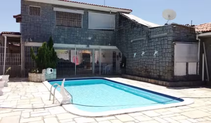 REF: CA002 - Casa a venda, João Pessoa, Estados, 5 suítes, piscina