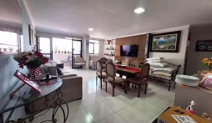 REF: AP011 - Apartamento à Venda, João Pessoa, Cabo Branco, 3 quartos
