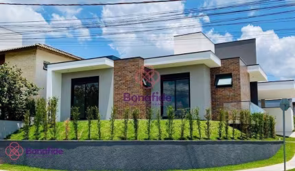 Casa com 3 dormitórios à venda, 177 m² por R$ 1.200.000,00 - Jacaré - Cabreúva/SP