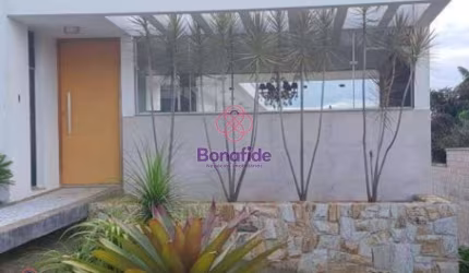 Casa com 3 dormitórios para alugar, 300 m² por R$ 10.180,00 - Caxambu - Jundiaí/SP