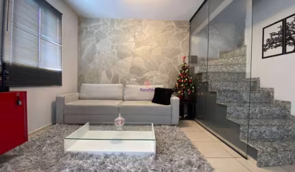 Casa para VENDA localizada no condomínio JARDIM VERSAILLES, em Jundiaí/SP.