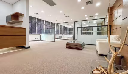 Prédio para alugar, 585 m² por R$ 30.896,00/mês - Anhangabaú - Jundiaí/SP