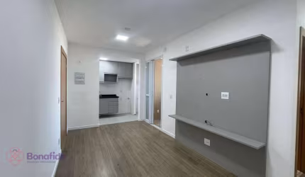 Apartamento com 2 dormitórios para alugar, 51 m² por R$ 2.922,37/mês - Vila Galvão - Jundiaí/SP
