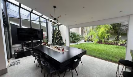 Casa com 3 dormitórios à venda, 173 m² por R$ 1.500.000 - Medeiros - Jundiaí/SP