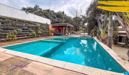 Chácara com 7 dormitórios à venda, 2 m² por R$ 2.500.000,00 - Ivoturucaia - Jundiaí/SP