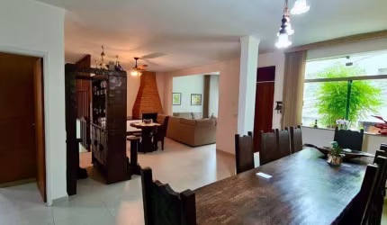 Sobrado com 3 dormitórios à venda, 199 m² por R$ 650.000,00 - Centro - Jundiaí/SP