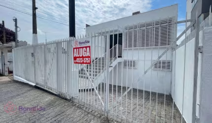 Casa comercial para LOCAÇÃO no bairro Anhangabaú, em Jundiaí/SP.