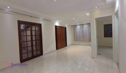 Casa com 3 dormitórios à venda, 161 m² por R$ 850.000,00 - Parque Residencial Eloy Chaves - Jundiaí/SP