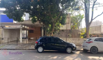 Casa com 3 dormitórios para alugar, 288 m² por R$ 14.523,00/mês - Jardim Ana Maria - Jundiaí/SP