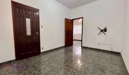 Casa com 2 dormitórios para alugar, 156 m² por R$ 2.895,00/mês - Vila Progresso - Jundiaí/SP