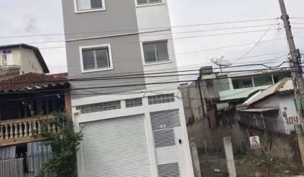 Prédio Para Renda em frente ao Bradesco Matriz - ¨Apartamentos e 1 Loja