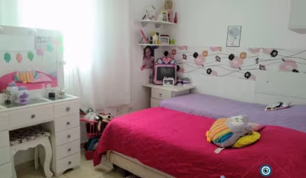 Casa de Condomínio com 2 Quartos e 2 banheiros à Venda, 65 m²