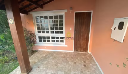 Excelente Casa 123 m² 3/4 Suite varanda 2 garagens Itapoã