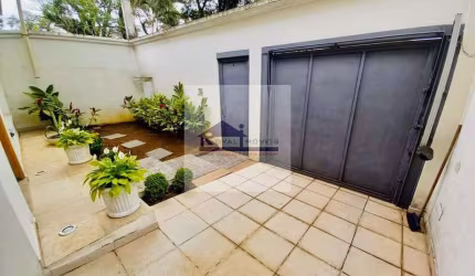 Casa em Planalto Paulista  -  São Paulo