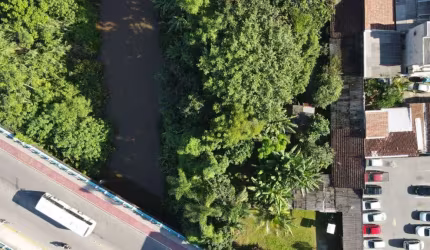 TERRENO COMERCIAL NO CAPUTERA!