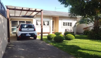 Excelente Casa com 250 metros quadrados no bairro Jardim América