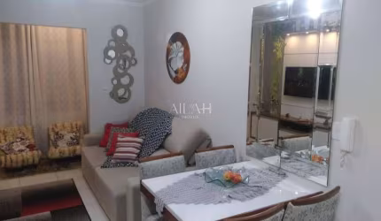 Apartamento semimobiliado com terraço em Desvio Rizzo