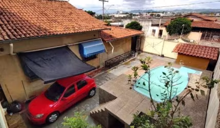 Casa com 5 quartos à venda na Rua Amélia Teixeira, Inconfidentes, Contagem por R$ 1.250.000