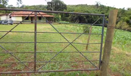 Chácara / sítio com 4 quartos à venda na Um, Zona Rural, Rio Manso por R$ 1.600.000