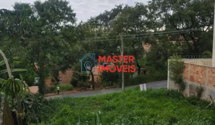 Terreno à venda na Eurico Hermógenes de Oliveira, Residencial Lagoa, Betim por R$ 134.000