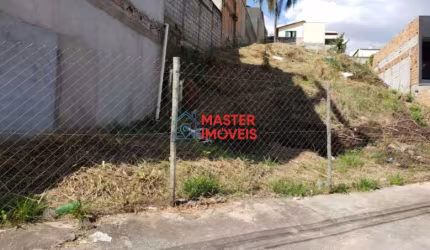 Terreno à venda na Avenida José dos Santos Diniz, Europa, Contagem por R$ 550.000