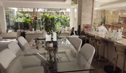 Maravilhosa Casa de Alto Luxo na Barra da Tijuca, Rio de Janeiro: 6 Quartos, 5 Suítes, Piscina e Segurança Total!