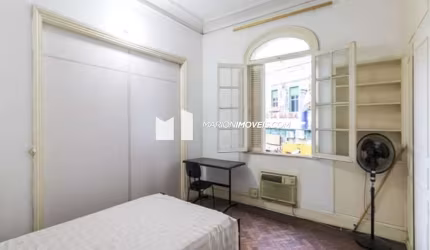 Apartamento à venda em Botafogo, Rio de Janeiro, 5 quartos (2 suítes), banheiro social, cozinha, 2 sacadas, dependências, sem vaga, Praia do Flamengo