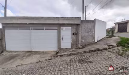 CASA A VENDA NO BAIRRO CIDADE ALTA - CARUARU - PE