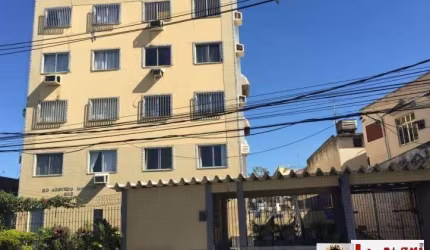 2 quartos, Cond. Azevedo Matos no Centro de Santa Cruz- RJ