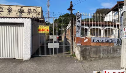 Casa em vila residencial com 1 Quarto em Santa Cruz- RJ