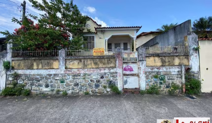 Casa Comercial em Área Nobre de Santa Cruz - RJ