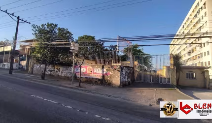 Venda Terreno com 2.420 m² em Santa Cruz-RJ