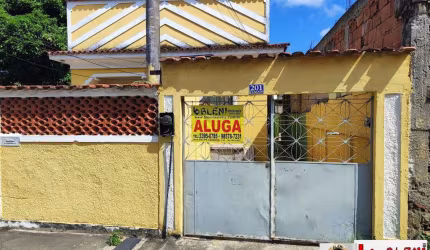 Casa com 02 quartos na Areia Branca- Santa Cruz-RJ.