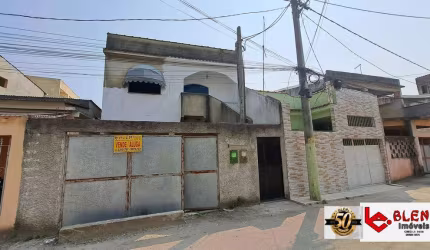 2 CASAS INDEPENDENTES EM VILA RESIDENCIAL EM SANTA CRUZ - RJ